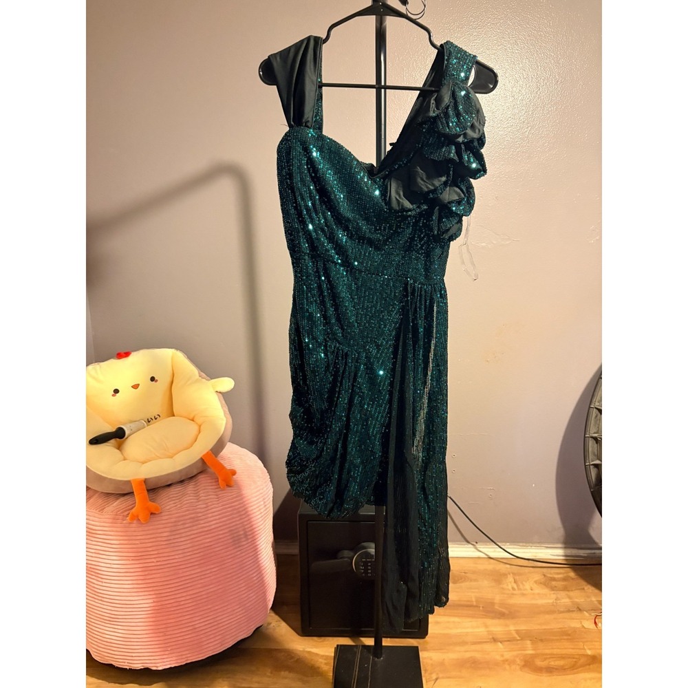 Miss Ord Black with Teal Sequin Ruffle Accent Clear Straps Included Sz XL